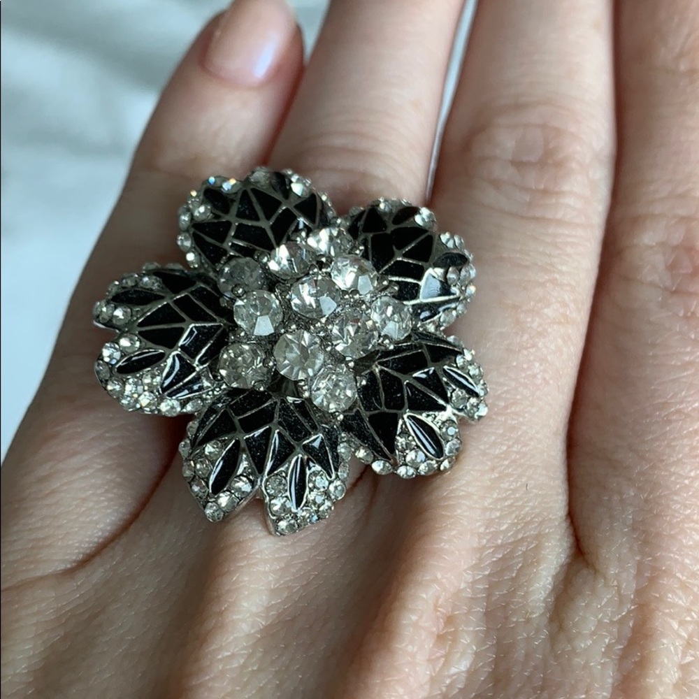 Crystal Ring White House Black Market